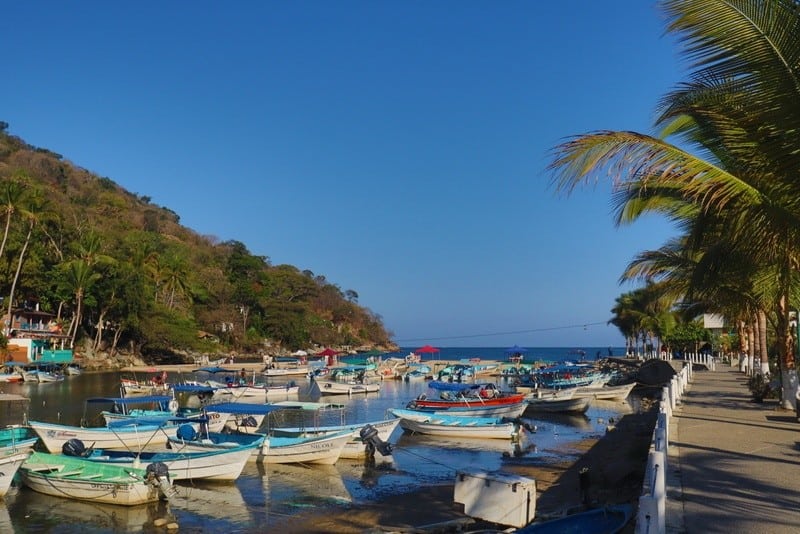 Boat parking in Boca de Tomatlan