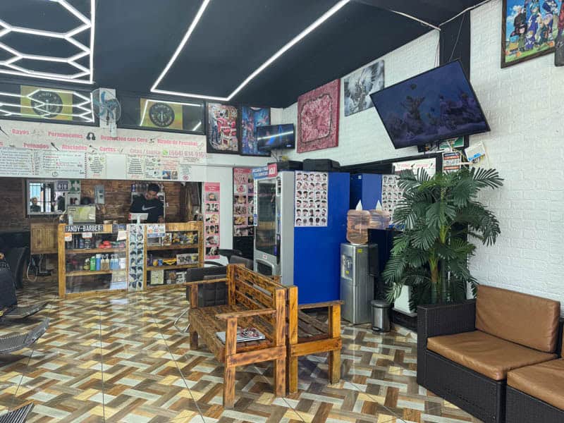 Andy's Barber shop in Libertad, Tijuana